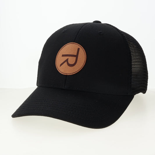 Essential Blk/Blk Trucker